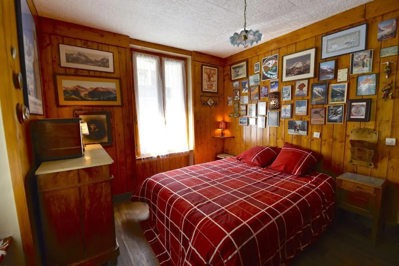 Dify Cosy - Chamonix Apartment 0*,  France